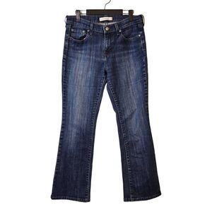 Levi's Bootcut 515 Jean's. Size 8.